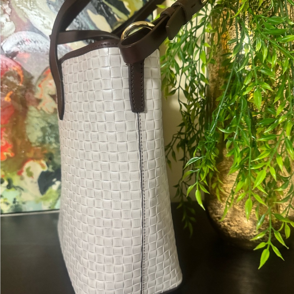 Dooney & Bourke Cream and Brown Woven Tote Set / NWT - Picture 5 of 11